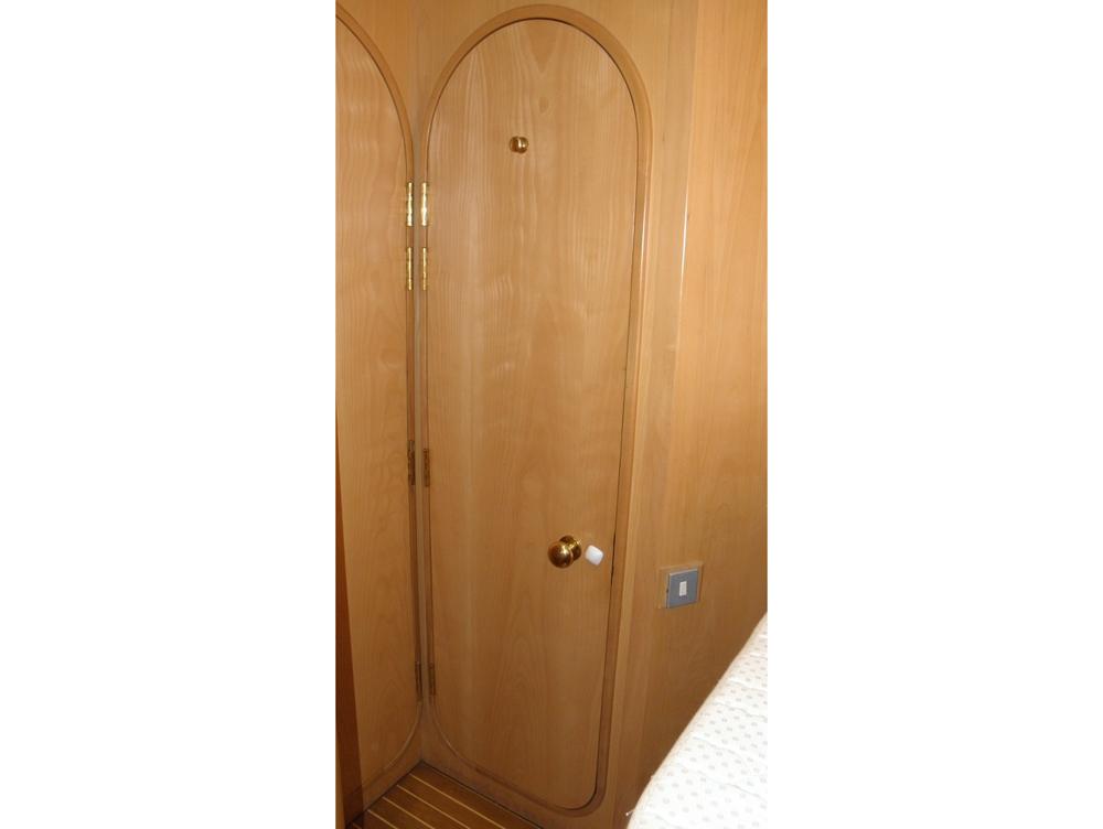 Fore ship, Accommodation